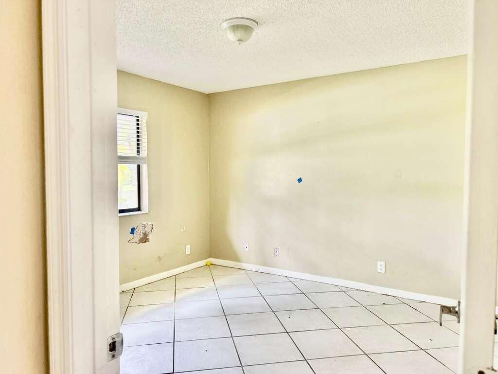 5048 NW 98th Lane, Coral Springs, FL 33076 Photo