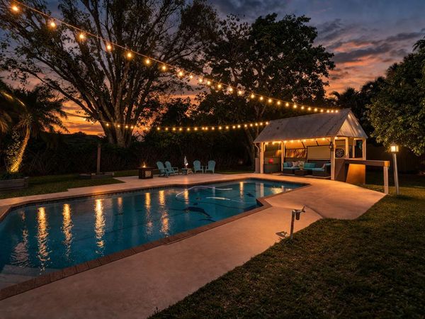 831 NW 39th Street, Oakland Park, FL 33309