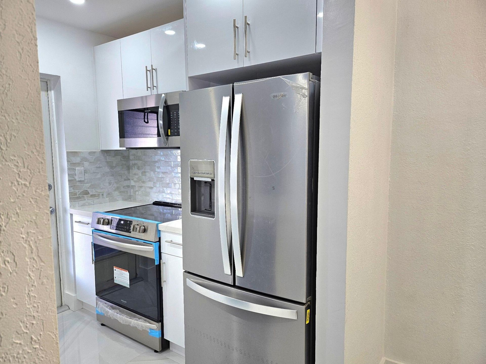 2841 NE 32nd Street, Unit 10, Fort Lauderdale, FL 33306 Photo