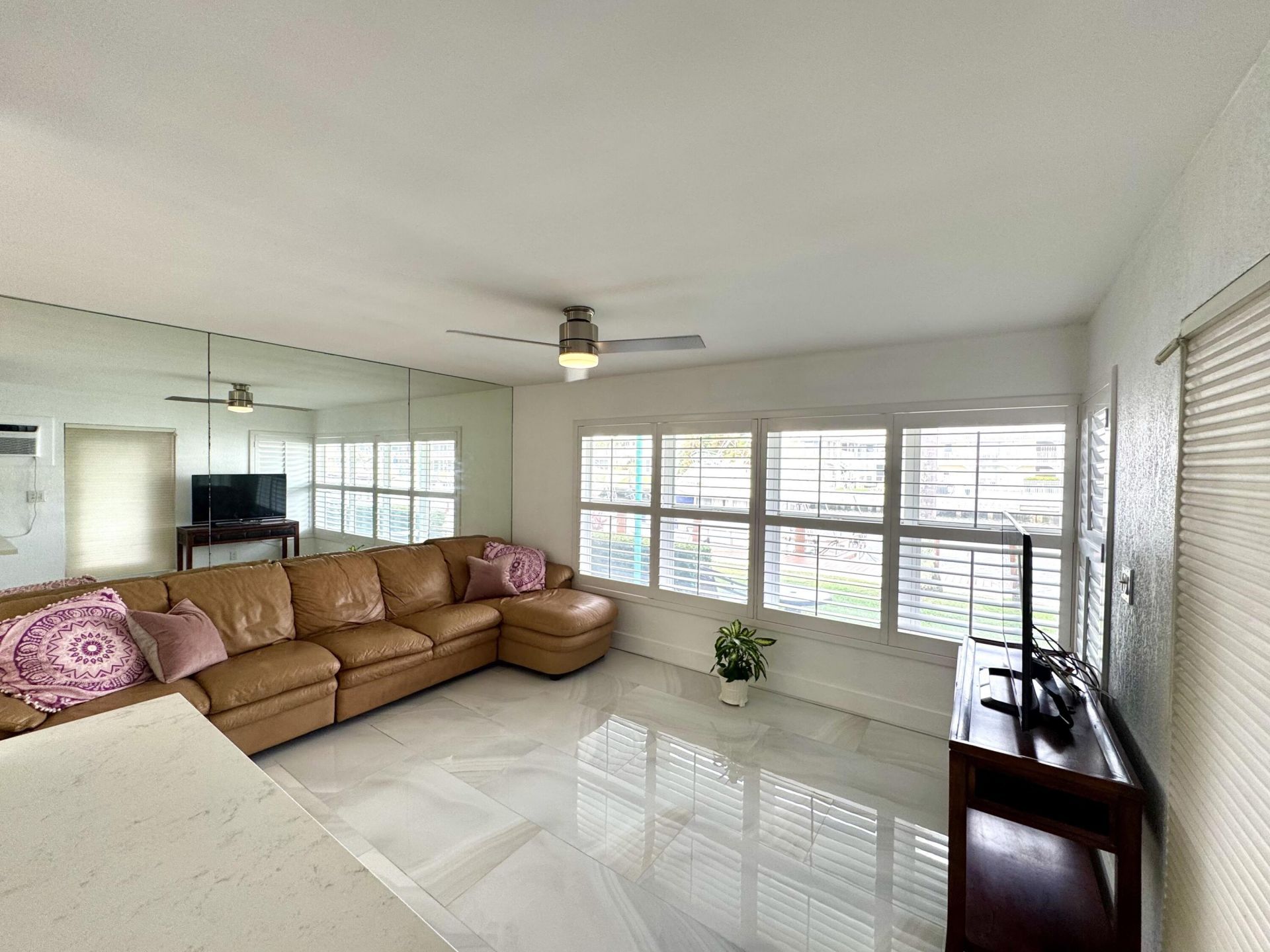 2841 NE 32nd Street, Unit 10, Fort Lauderdale, FL 33306 Photo