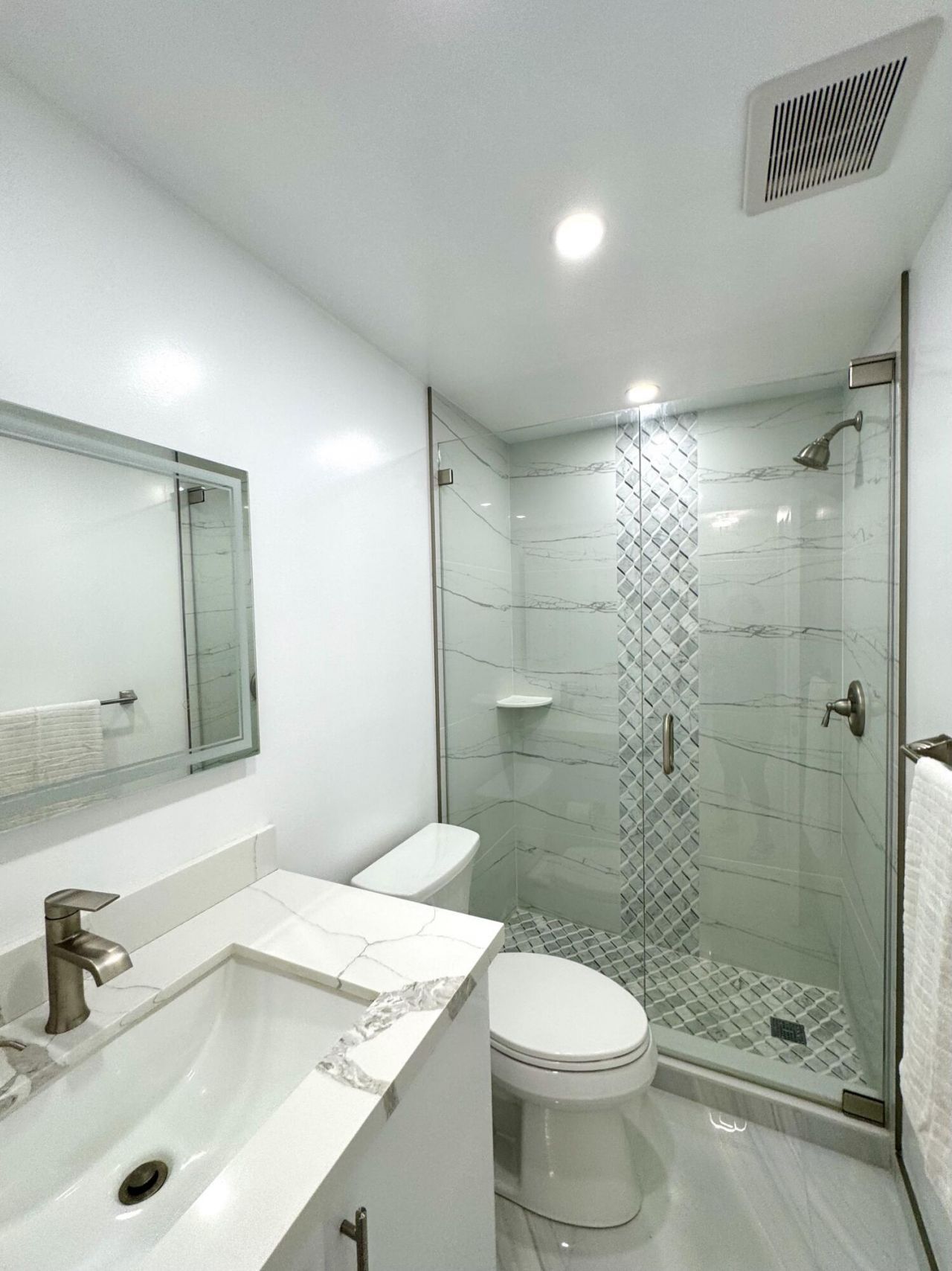 2841 NE 32nd Street, Unit 10, Fort Lauderdale, FL 33306 Photo