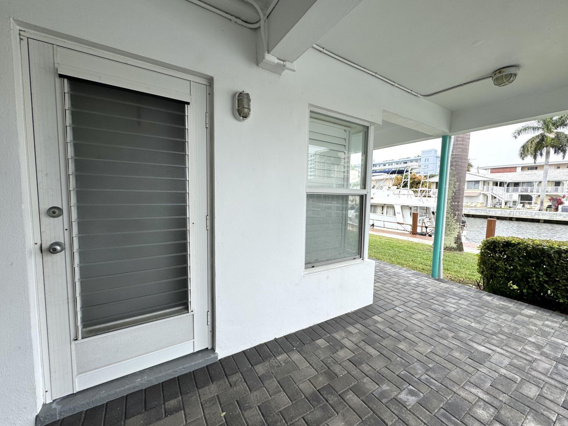 2841 NE 32nd Street, Unit 10, Fort Lauderdale, FL 33306 Photo