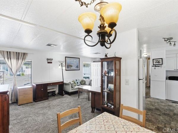 21001 Plummer, Unit 75, Chatsworth, CA 91311