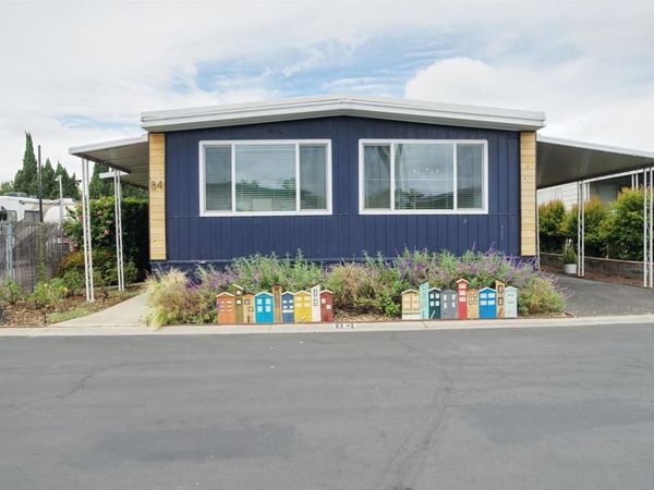 1600 E Vista Way, Unit 84, Vista, CA 92084