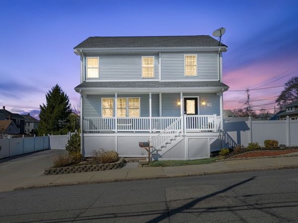 138 Sprague St, Fall River, MA 02724