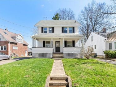 2899 Northland Street, Cuyahoga Falls, OH 44221