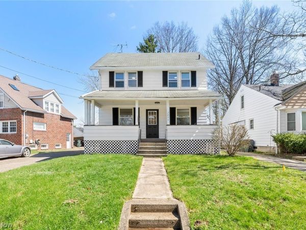 2899 Northland Street , Cuyahoga Falls, OH 44221