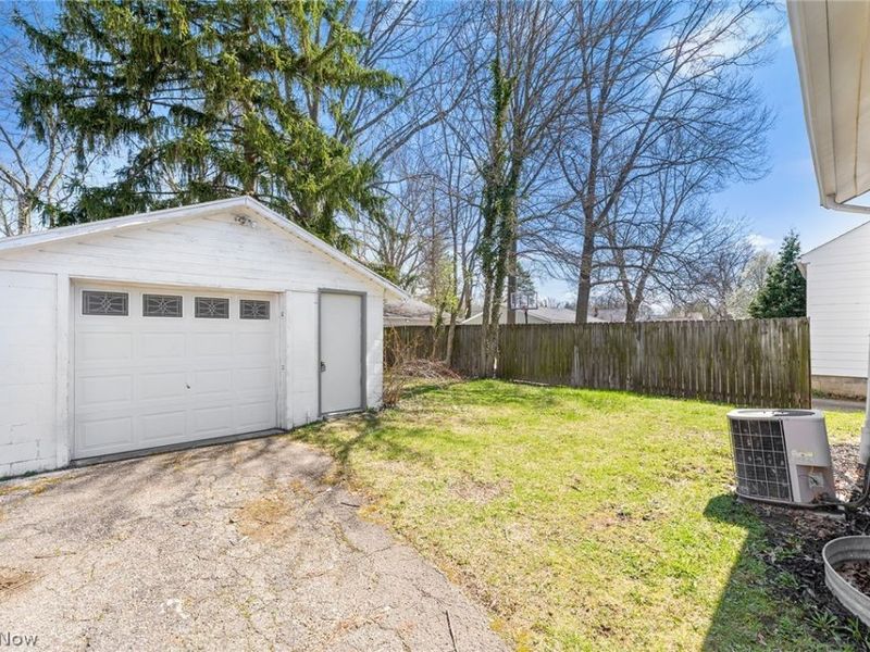 2899 Northland Street, Cuyahoga Falls, OH 44221 Photo 33