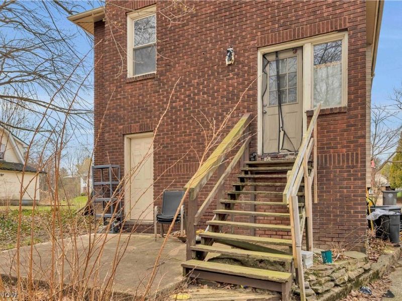 2417-2419 Elm Street, Youngstown, OH 44505 Photo 5