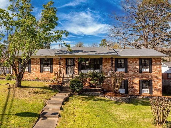 Little Rock, AR 72205