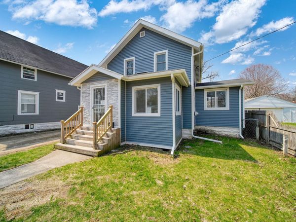 316 Carr Street, Jackson, MI 49201