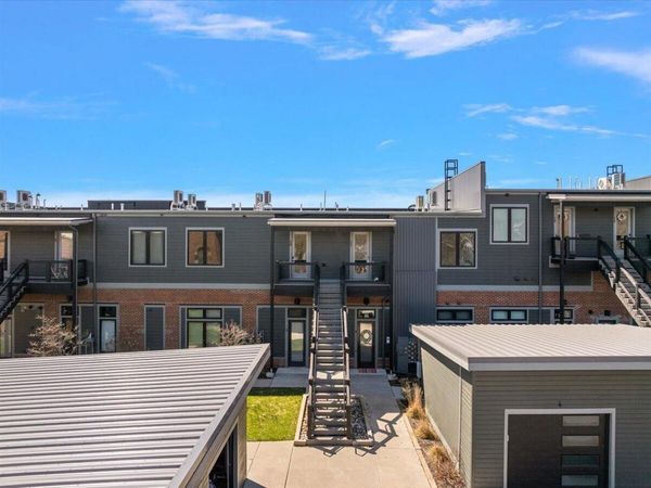 220 King Street, Unit 10, Lowell, MI 49331