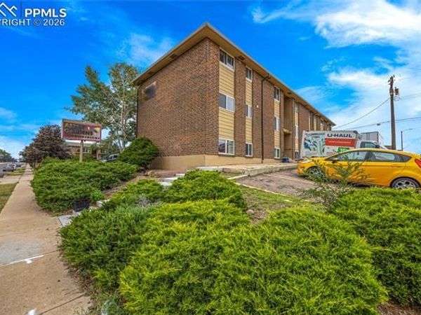 3020 E Bijou Street, Unit 1B, Colorado Springs, CO 80909