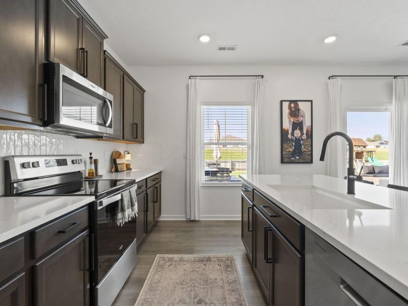 324 Kells Court W, Newark, OH 43055 Photo 19