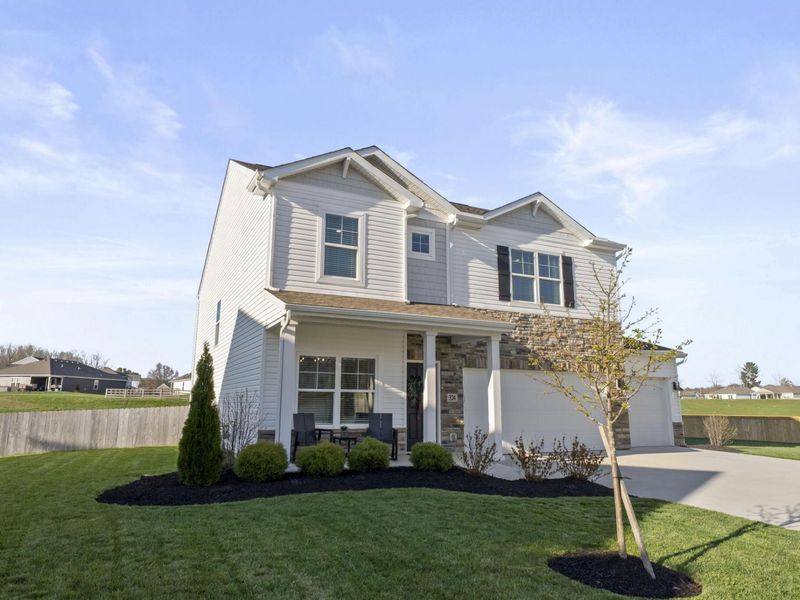 324 Kells Court W, Newark, OH 43055 Photo 3