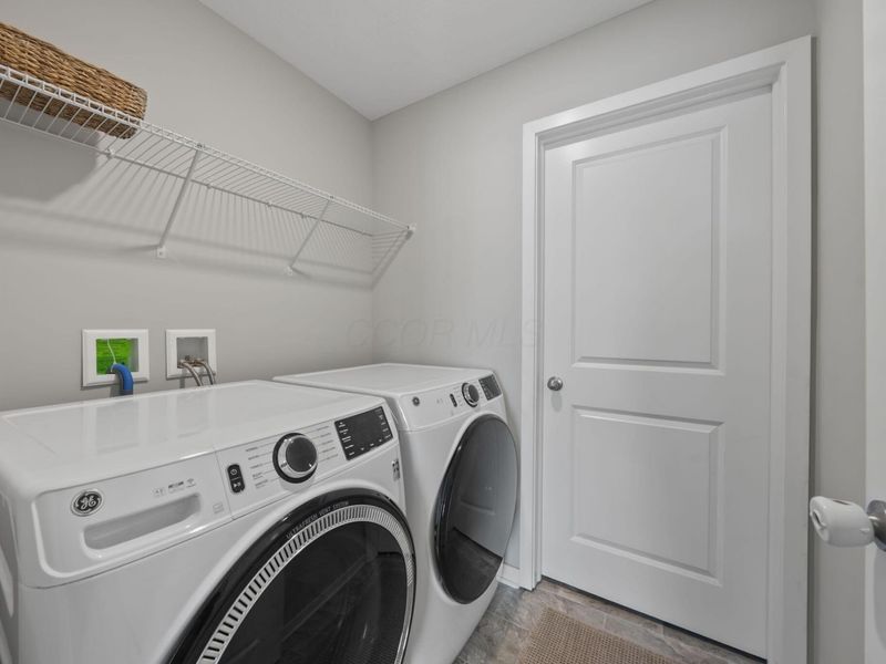 324 Kells Court W, Newark, OH 43055 Photo 37