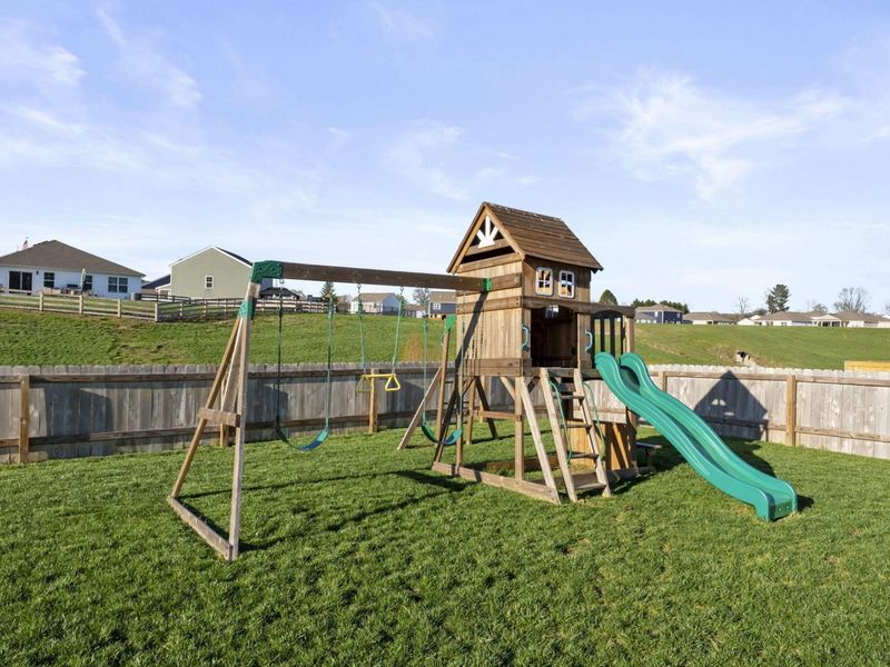 324 Kells Court W, Newark, OH 43055 Photo 47