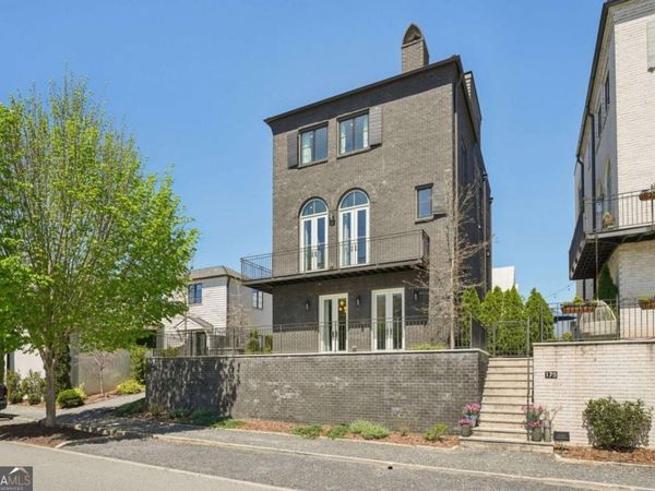 165 High Street, Fayetteville, GA 30214