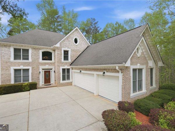 2981 Cadbury Trail, Snellville, GA 30039