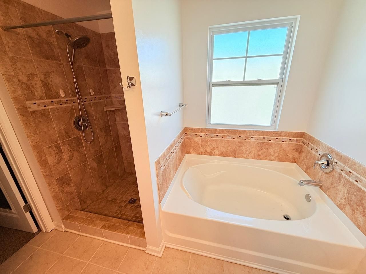 915 Oglethorpe Dr. Photo 7