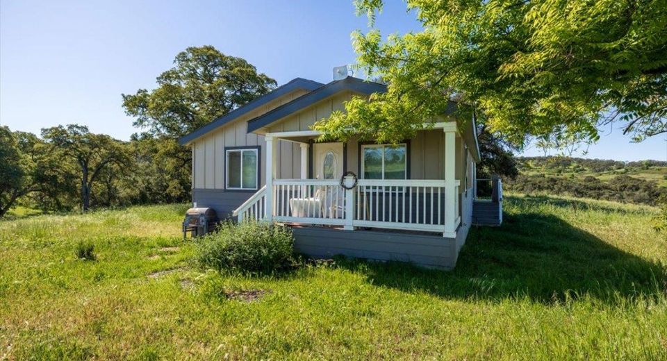 23070 Payam Pl, Grass Valley, CA 95949 Photo