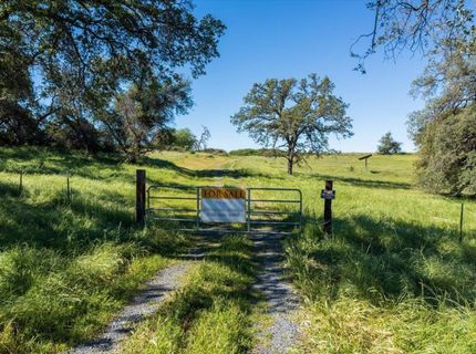 23070 Payam Pl, Grass Valley, CA 95949 Photo