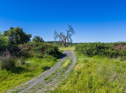 23070 Payam Pl, Grass Valley, CA 95949 Photo