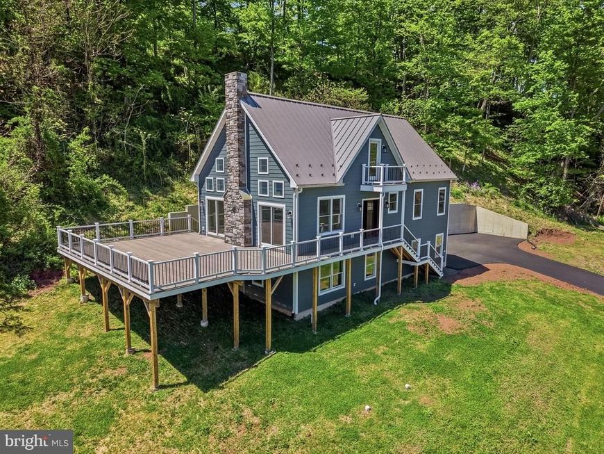 759 River Rd, Erwinna, PA 18920 Main Photo
