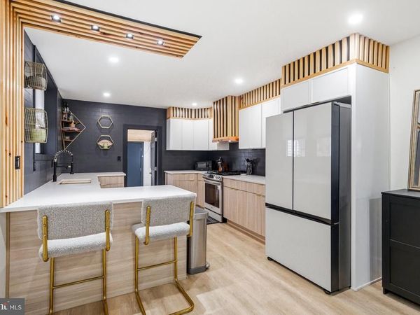 268 W DUNCANNON AVENUE, PHILADELPHIA, PA 19120