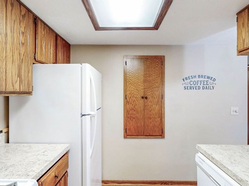 2110 Pinebrook Trail, Cuyahoga Falls, OH 44223 Photo 24