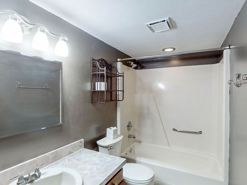 2110 Pinebrook Trail, Cuyahoga Falls, OH 44223 Photo 26