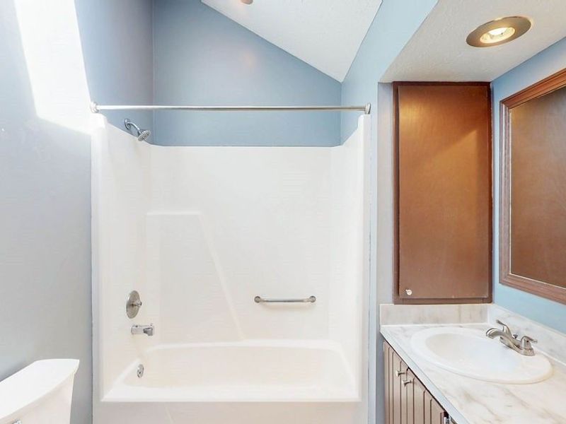 2110 Pinebrook Trail, Cuyahoga Falls, OH 44223 Photo 38