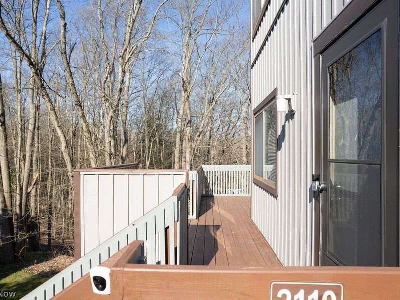 2110 Pinebrook Trail, Cuyahoga Falls, OH 44223 Photo 5