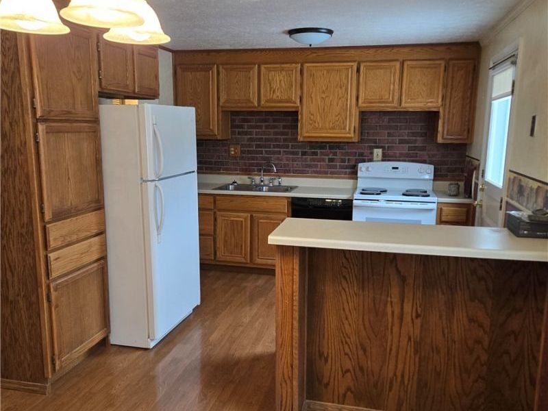 511 Suzanne Drive, Kent, OH 44240 Photo 3