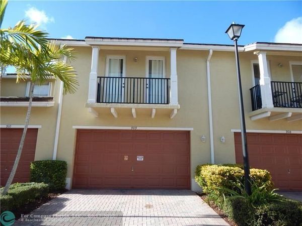 4720 Mimosa Place, Unit 909, Coconut Creek, FL 33073