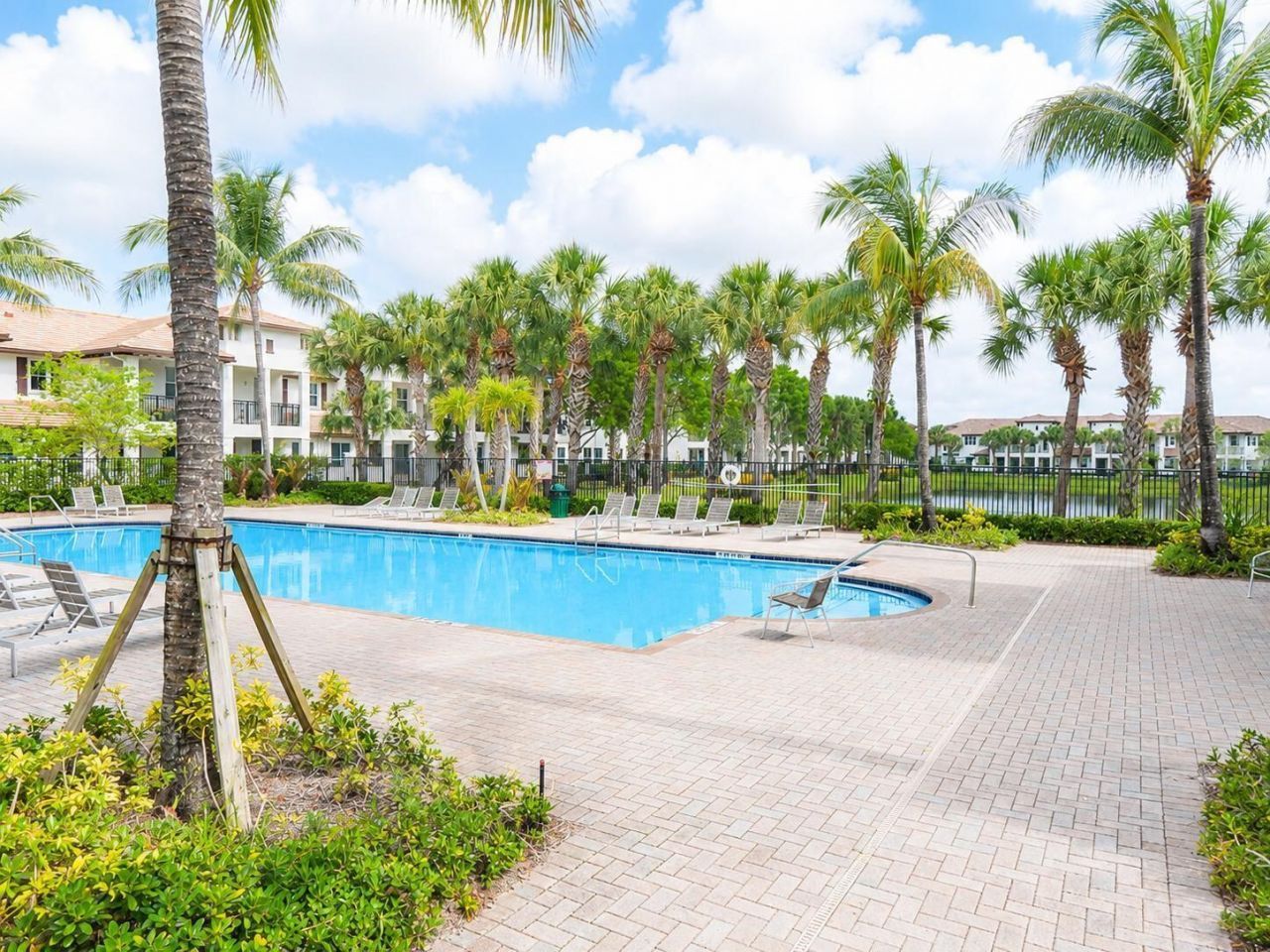4720 Mimosa Place, Unit 909, Coconut Creek, FL 33073 Photo