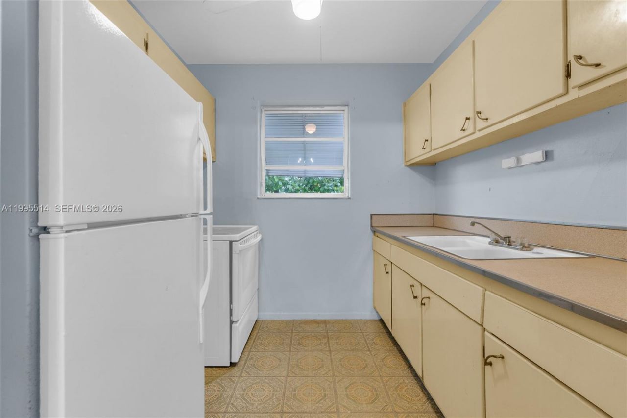 508 Antioch Ave, Unit 17, Fort Lauderdale, FL 33304 Photo