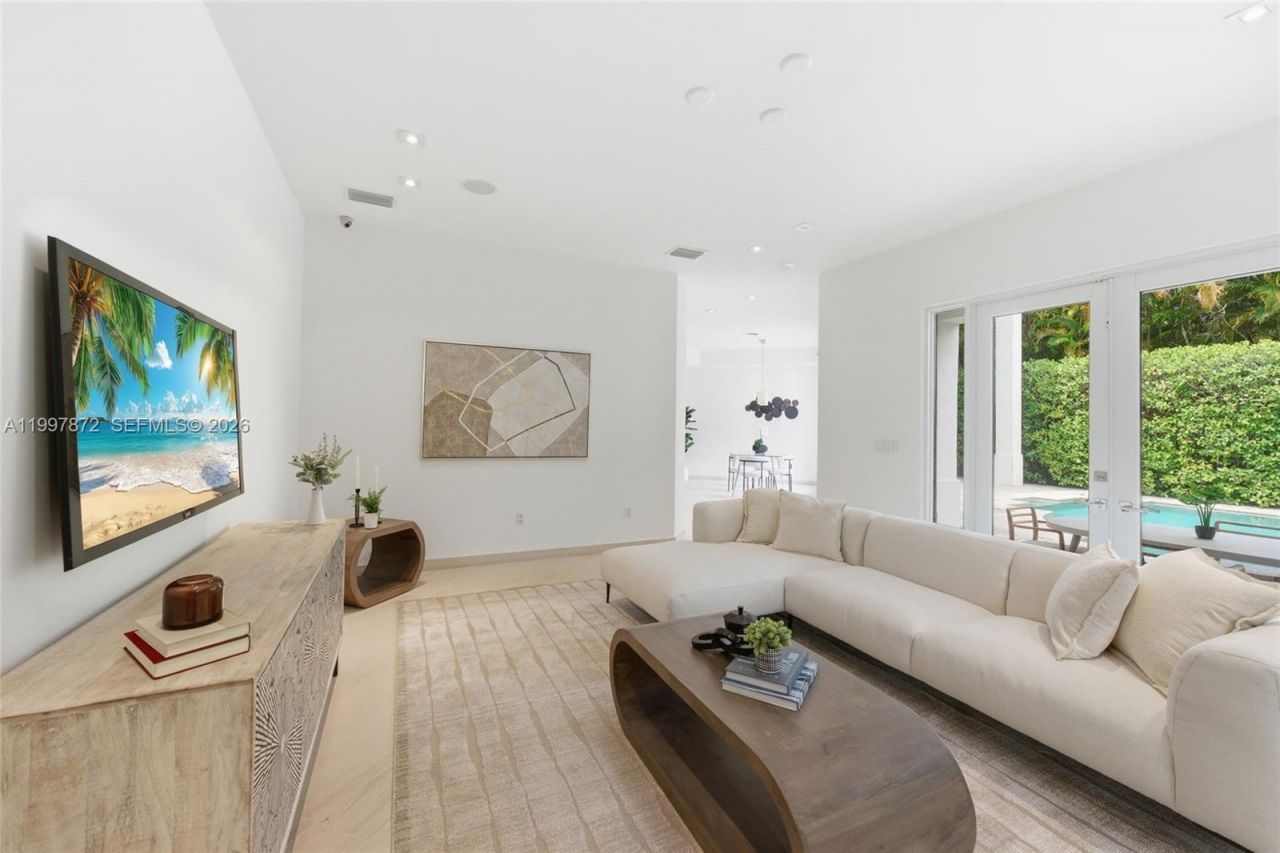 3752 NE 199 St , Aventura, FL 33180 Photo