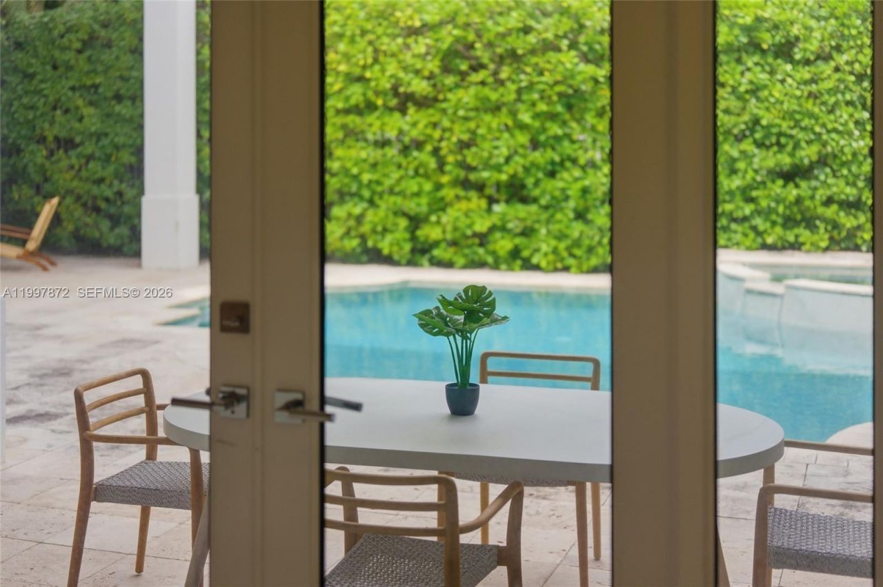 3752 NE 199 St , Aventura, FL 33180 Photo