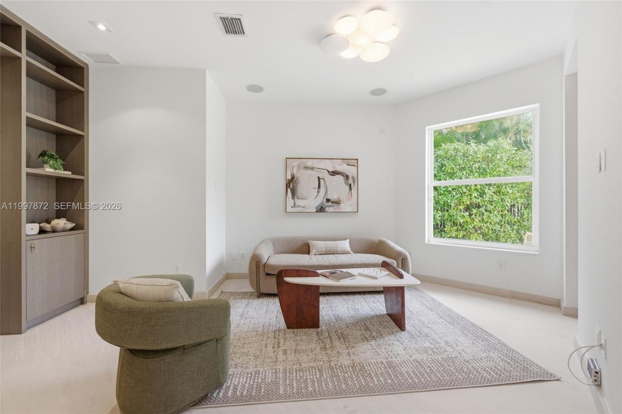 3752 NE 199 St , Aventura, FL 33180 Photo