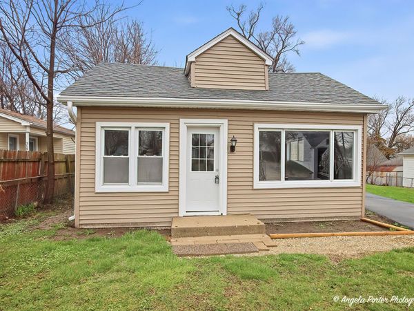 320 E WASHINGTON Street , Round Lake Park, IL 60073