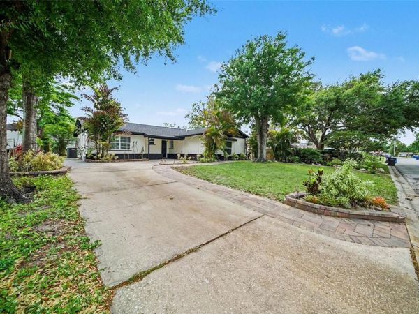 7813 N MATANZAS AVENUE , TAMPA, FL 33614