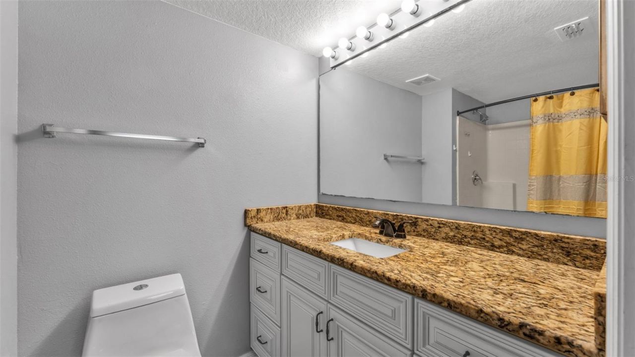 5187 Spanish Oaks Dr , Lakeland, FL 33805 Photo