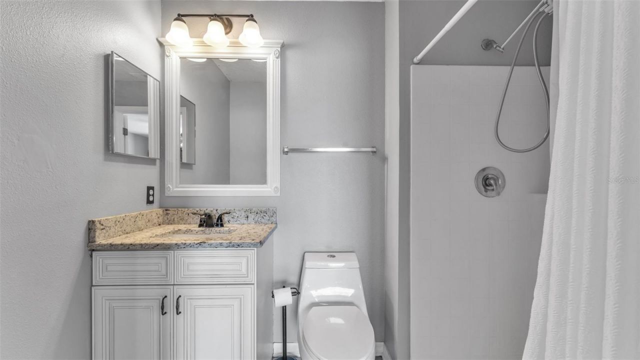 5187 Spanish Oaks Dr , Lakeland, FL 33805 Photo