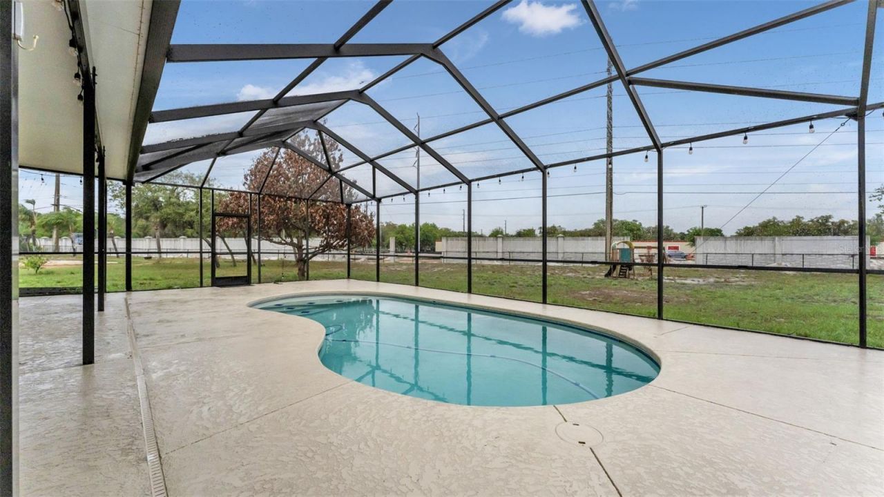 5187 Spanish Oaks Dr , Lakeland, FL 33805 Photo