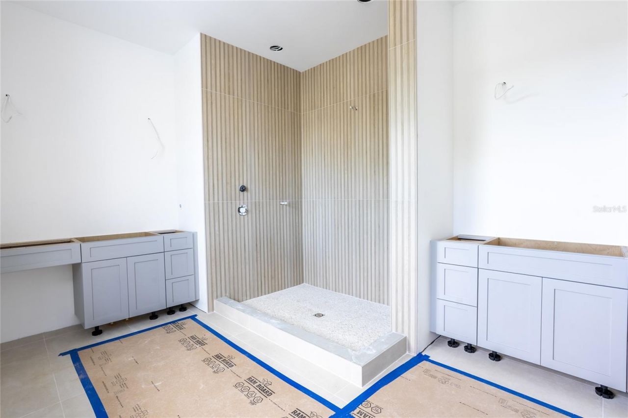 2071 Illinois Avenue Ne, Saint Petersburg, FL 33703 Photo