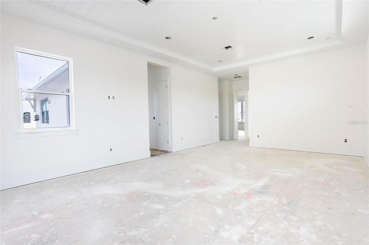 2071 Illinois Avenue Ne, Saint Petersburg, FL 33703 Photo