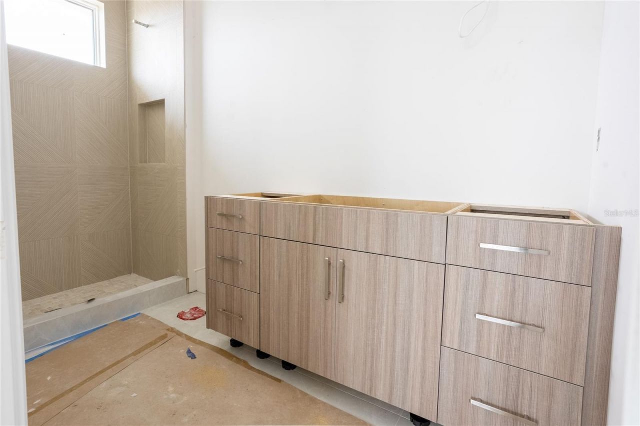 2071 Illinois Avenue Ne, Saint Petersburg, FL 33703 Photo