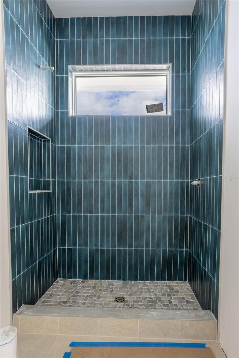 2071 Illinois Avenue Ne, Saint Petersburg, FL 33703 Photo