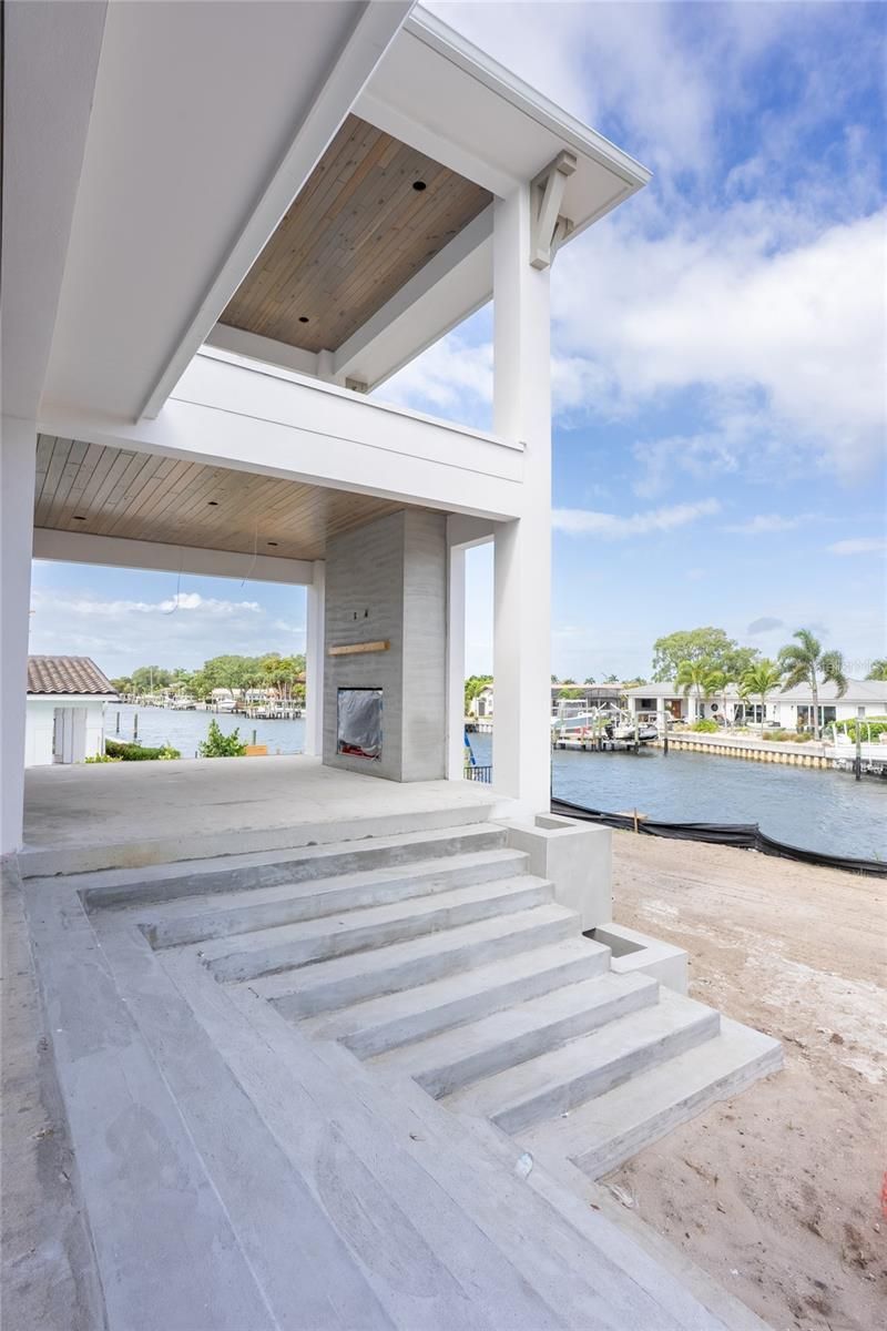 2071 Illinois Avenue Ne, Saint Petersburg, FL 33703 Photo